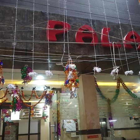 Adb Rooms Udhav Palace Nova Deli Exterior foto