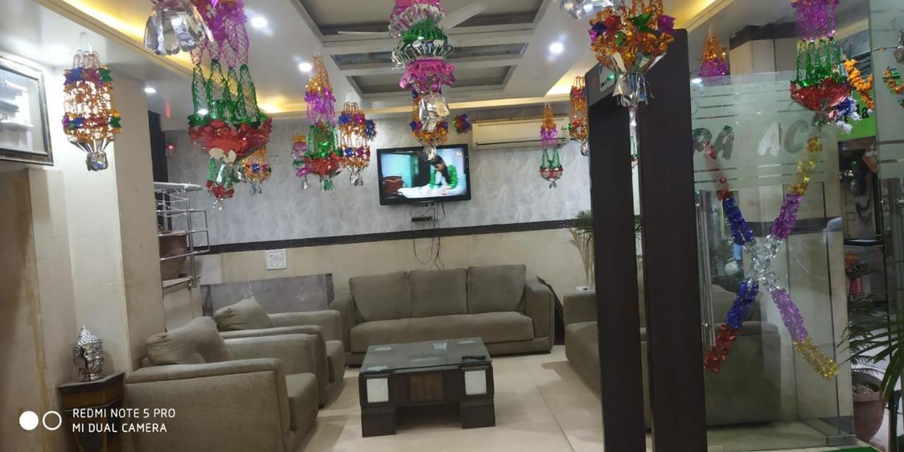Adb Rooms Udhav Palace Nova Deli Exterior foto