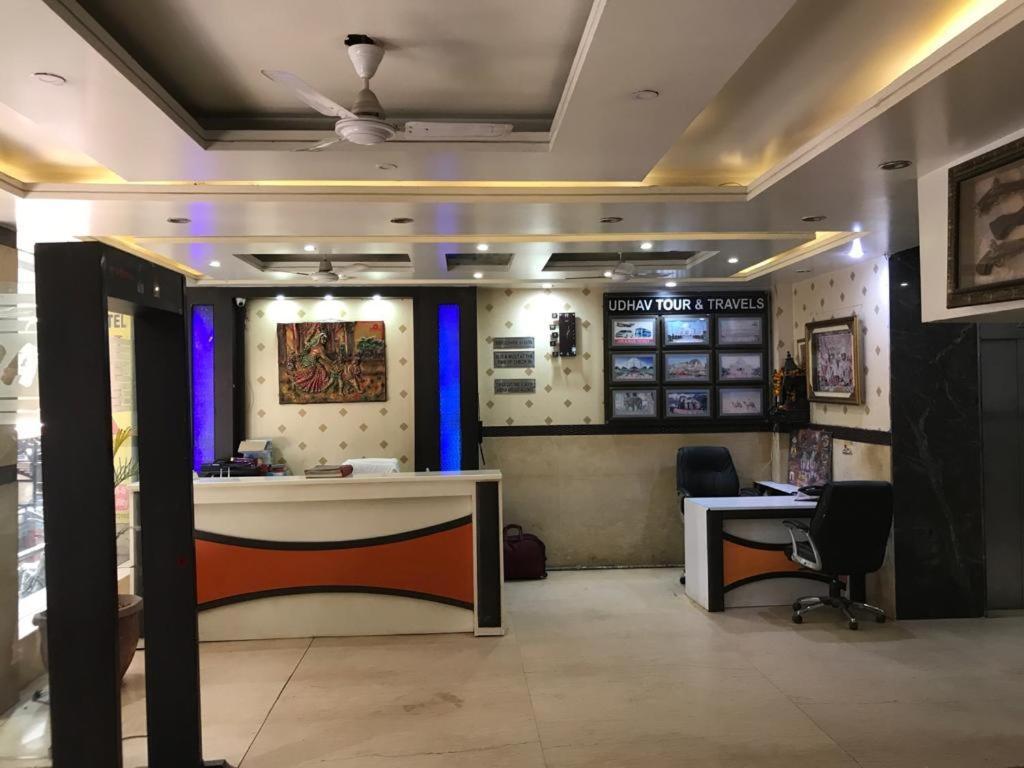 Adb Rooms Udhav Palace Nova Deli Exterior foto